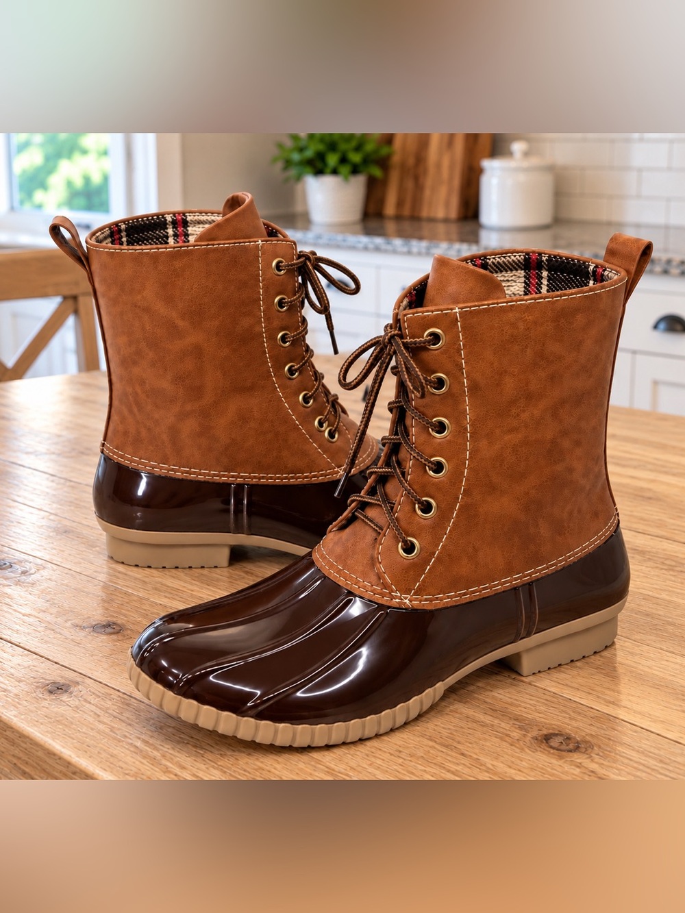 Yoki Dylan Brown Plaid Women’s Lace-Up Rain Duck Boots Size 7.5 Worn Once!